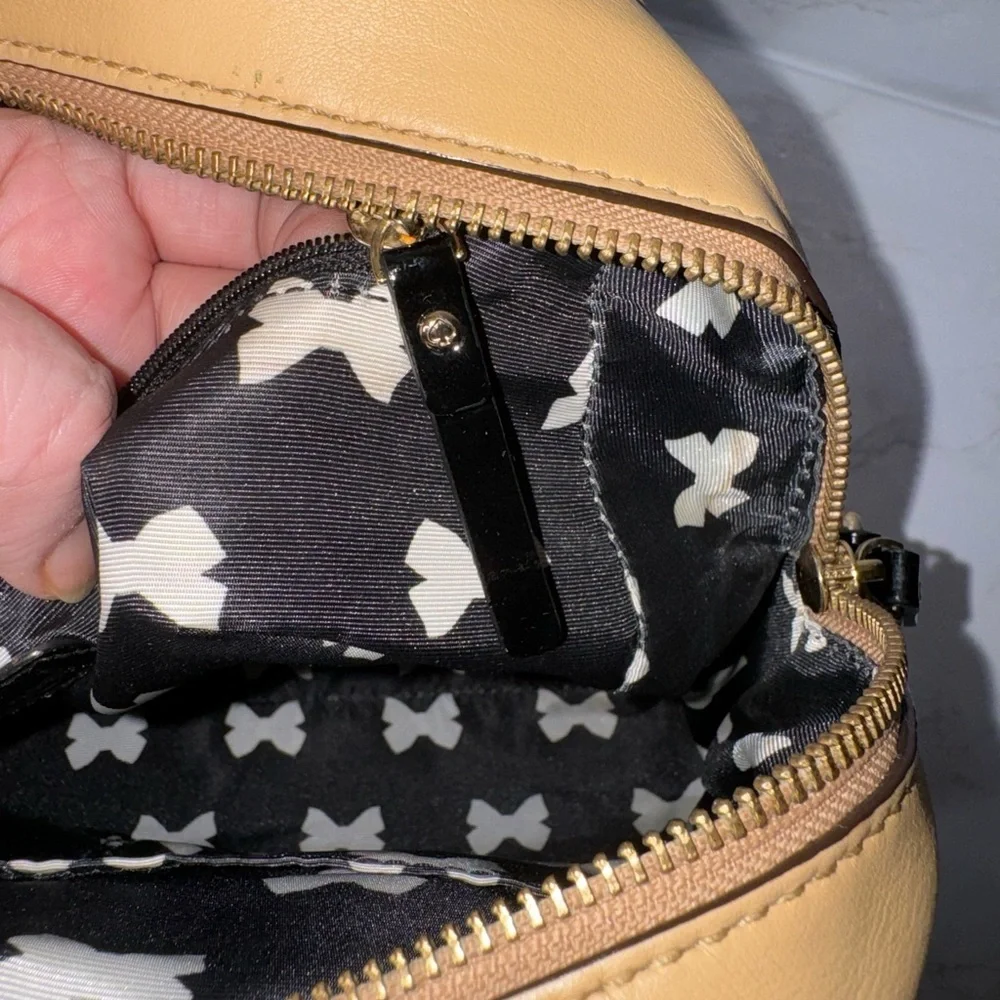 Vintage KATE SPADE Chelsea Park Porter Satchel/Shoulder in beige & black Leather